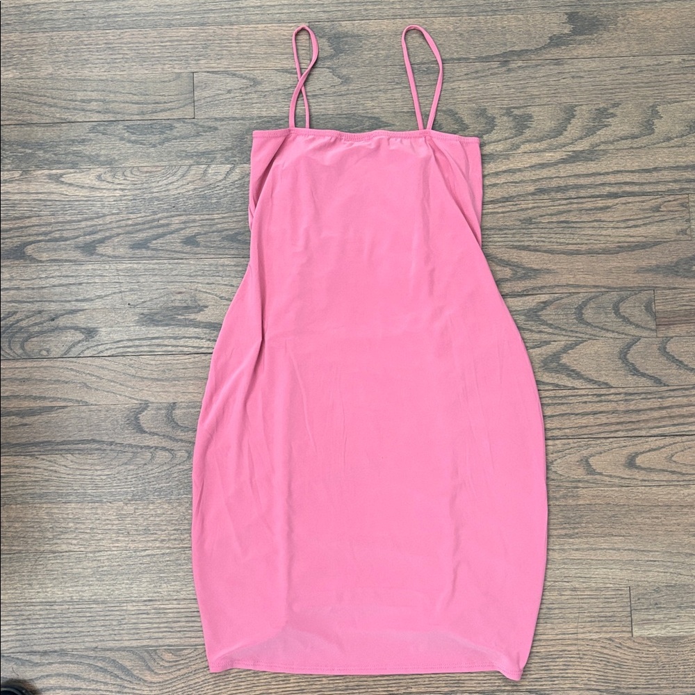 Elegant Pink Ruched Mini Dress - Picture 8 of 10